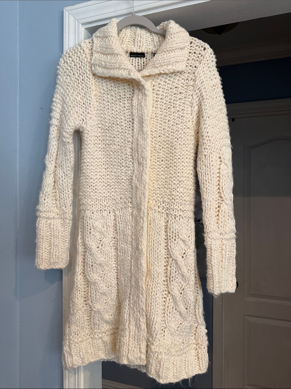 Moda International Cream Chunky Cable Knit Cardigan